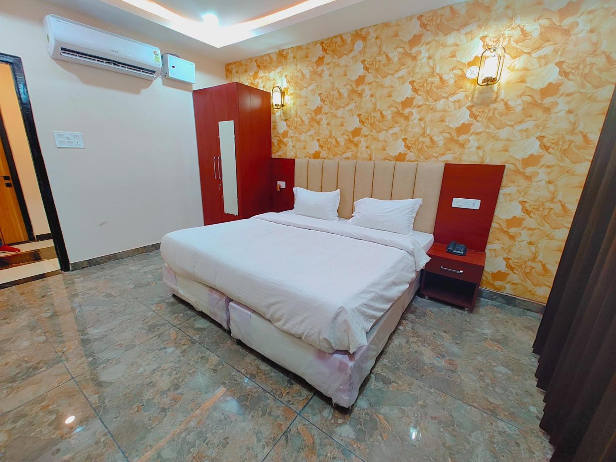 Awadh Samrat Resort Ayodhya المظهر الخارجي الصورة