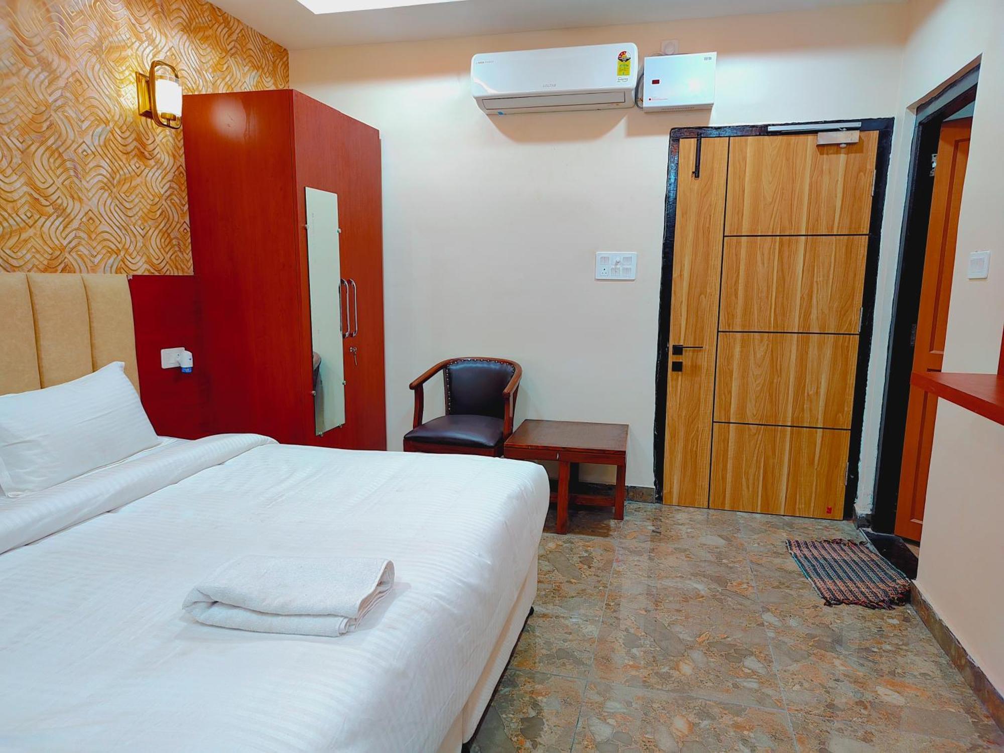 Awadh Samrat Resort Ayodhya المظهر الخارجي الصورة